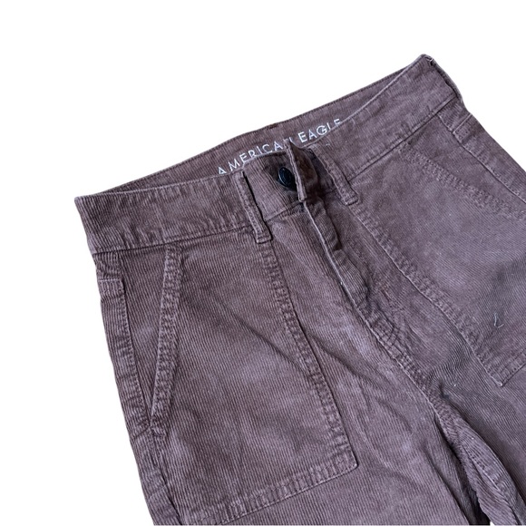 5/25$ BNWOT Brown high waisted 70s corduroy pants | American Eagle - Picture 5 of 8